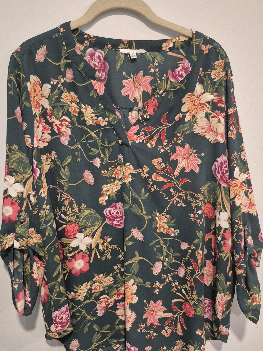 Maurices Dark Green/Pink Floral V-Neck Tunic
